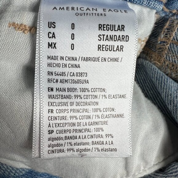 American Eagle Jeans Women's 0 Reg Mom Straight Blue Patchwork Distressed Denim - Picture 7 of 16